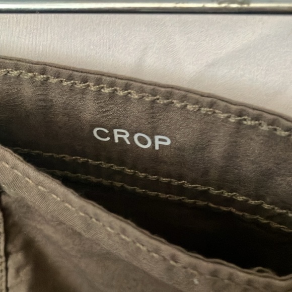 St John’s Bay: Brown Khaki Crop Mid-Rise Pants- 18 - Picture 14 of 16